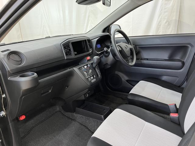 ミライースＬ　ＳＡIII　／オーディオレス／キーレス／マニュアルエアコ車線逸脱警報システム　緊急ブレーキ　Ｒカメラ　アイドリンストップ　キーレスキー　横滑防止装置　デュアルエアバッグ　オートハイビーム　エアバック　オートライト　ＡＢＳ　整備記録簿　安全ボディ（富山県）の中古車