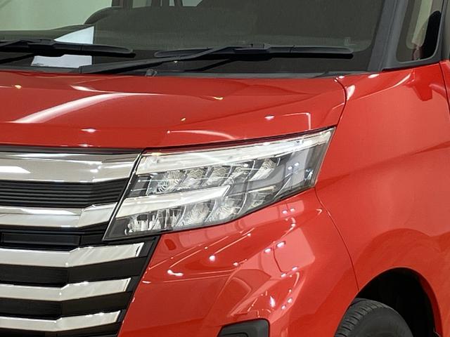 トールカスタムＧ　／４ＷＤ／ナビ／パノラマカメラ／両側電動スライド４ＷＤ　前席シートヒーター　横滑り防止　全方位カメラ　電動格納ドアミラー　セキュリティアラーム　バックモニター　ＬＥＤヘッドライト　記録簿　ワンオーナー　両側電動スライドドア　ドライブレコーダー（富山県）の中古車