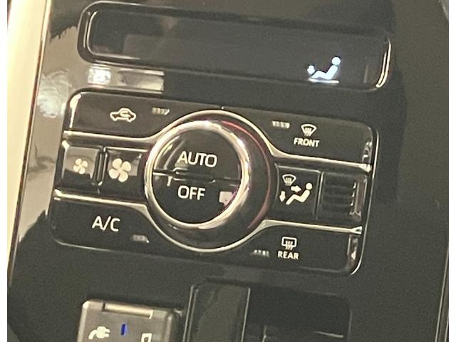 トールカスタムＧ　／４ＷＤ／ナビ／パノラマカメラ／両側電動スライド４ＷＤ　前席シートヒーター　横滑り防止　全方位カメラ　電動格納ドアミラー　セキュリティアラーム　バックモニター　ＬＥＤヘッドライト　記録簿　ワンオーナー　両側電動スライドドア　ドライブレコーダー（富山県）の中古車