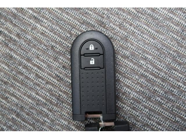 ミラトコットＧ　ＳＡIII電動格納式ミラー　衝突軽減　イモビライザー　横滑り防止　レーンキープアシスト　Ａライト　オートマチックハイビーム　キーフリーシステム　スマートキー　アイドリングストップ車　バックカメラ付　記録簿（富山県）の中古車