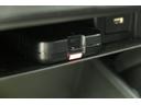車線逸脱警報装置　ナビＴＶ　ＬＥＤライト　Ｂカメラ　Ｓヒーター　ドライブレコーダー　電動格納ミラー　スカイルーフ　スマートキー　盗難防止システム　アルミホイール　キーフリー　Ａライト　衝突安全ボディ（富山県）の中古車