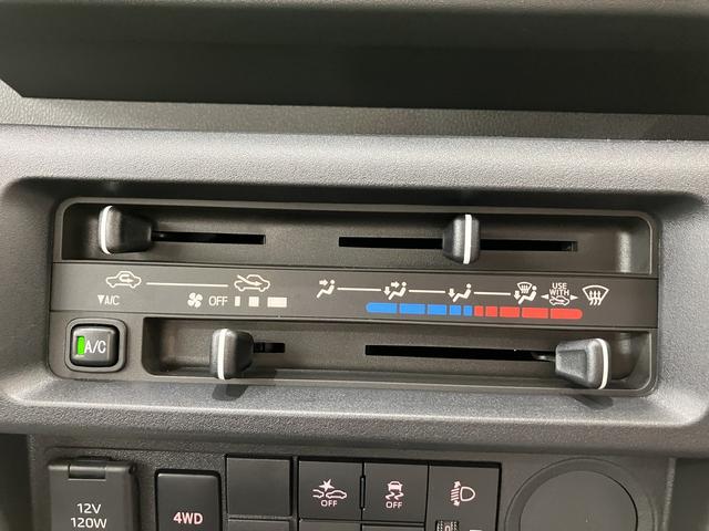 ハイゼットトラックスタンダード整備記録簿有　ＷエアＢ　車線逸脱警報　パートタイム４ＷＤ　横滑り防止装置　オートエアコン　エアバック　衝突回避支援ブレーキ　パワステ　ＡＢＳ（富山県）の中古車