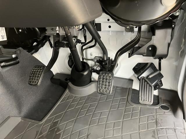 ハイゼットトラックスタンダード整備記録簿有　ＷエアＢ　車線逸脱警報　パートタイム４ＷＤ　横滑り防止装置　オートエアコン　エアバック　衝突回避支援ブレーキ　パワステ　ＡＢＳ（富山県）の中古車