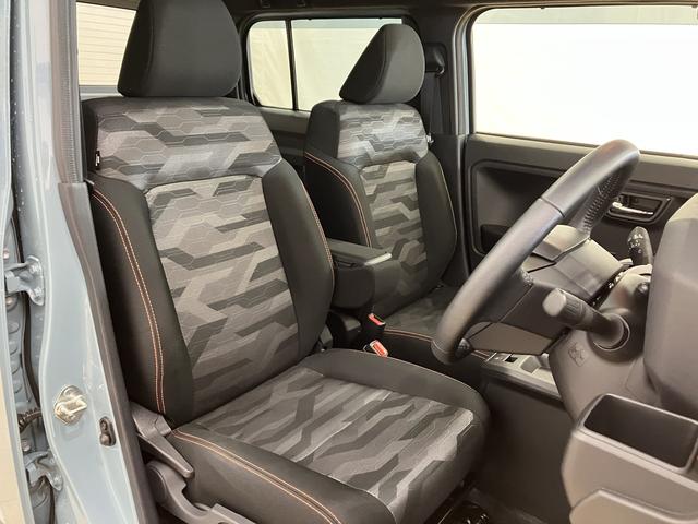 タフトＧ　／４ＷＤ／ナビ／パノラマカメラ／フロントカメラ　オートミラー　ＡＷ　前後誤発進抑制機能　車線逸脱防止　Ｂモニター　ＬＥＤランプ　ドライブレコーダー　前席シートヒーター　パノラマルーフ　盗難防止装置　ＢＴオーディオ　オートライト（富山県）の中古車