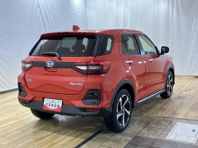 ロッキープレミアムＧ　ＨＥＶ　／オーディオレス／シートヒータ／ＬＥＤセキュリティアラーム　電動格納式ドアミラー　ＬＥＤヘッドランプ　キーフリーシステム　オートハイビーム　アルミホイール　ＬＫＡ　記録簿　衝突安全ボディ　スマートキー　オートライト　シートヒーター（富山県）の中古車