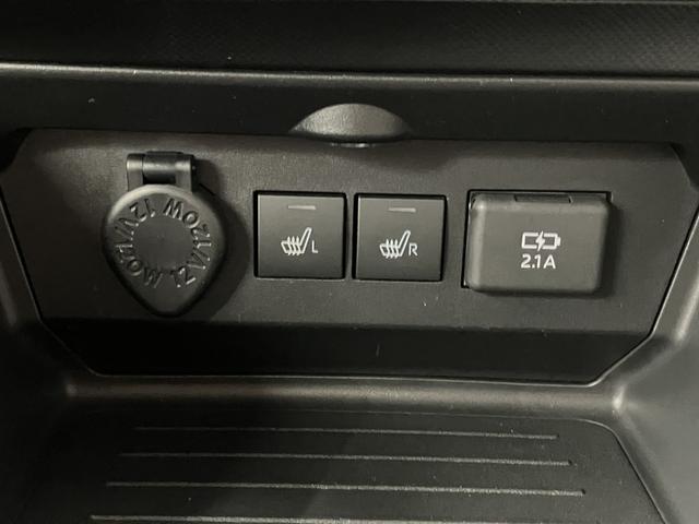 ロッキープレミアムＧ　ＨＥＶ　／オーディオレス／シートヒータ／ＬＥＤセキュリティアラーム　電動格納式ドアミラー　ＬＥＤヘッドランプ　キーフリーシステム　オートハイビーム　アルミホイール　ＬＫＡ　記録簿　衝突安全ボディ　スマートキー　オートライト　シートヒーター（富山県）の中古車