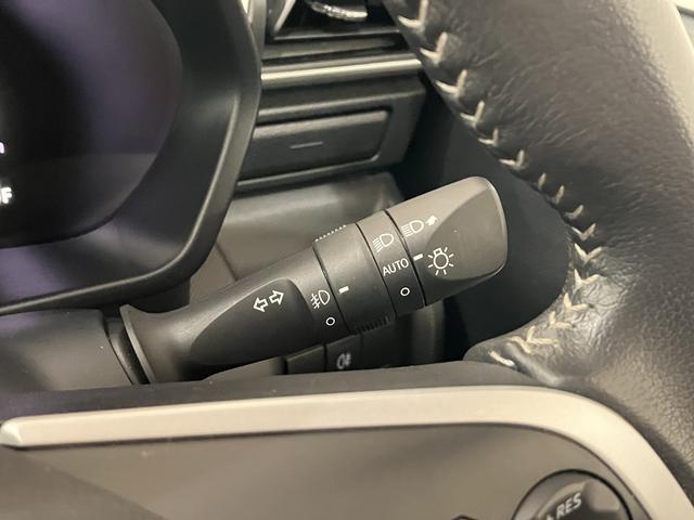 ロッキープレミアムＧ　ＨＥＶ　／オーディオレス／シートヒータ／ＬＥＤセキュリティアラーム　電動格納式ドアミラー　ＬＥＤヘッドランプ　キーフリーシステム　オートハイビーム　アルミホイール　ＬＫＡ　記録簿　衝突安全ボディ　スマートキー　オートライト　シートヒーター（富山県）の中古車