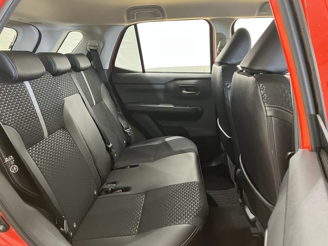 ロッキープレミアムＧ　ＨＥＶ　／オーディオレス／シートヒータ／ＬＥＤセキュリティアラーム　電動格納式ドアミラー　ＬＥＤヘッドランプ　キーフリーシステム　オートハイビーム　アルミホイール　ＬＫＡ　記録簿　衝突安全ボディ　スマートキー　オートライト　シートヒーター（富山県）の中古車