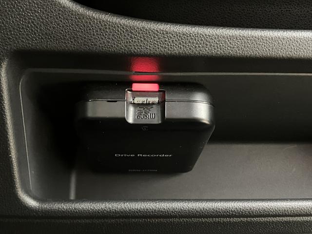 ムーヴキャンバスＧブラックアクセントリミテッド　ＳＡIII　／ナビ／両側電動レーンキープアシスト　パノラマカメラ　ＢＴ　ナビ＆ＴＶ　記録簿　ＬＥＤライト　セキュリティアラーム　スマートキー　ドライブレコーダー　オートライト　両側電動パワースライドドア　前後ブレーキサポート（富山県）の中古車