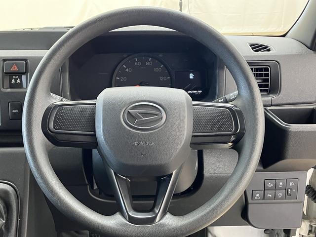 ハイゼットカーゴＤＸ　／切替４ＷＤ／ラジオ／オートライト／踏み間違い防止４ＷＤ車　レーンキープアシスト　アイドルストップ　ＶＤＣ　キーレスキー　ダブルエアバッグ　オートマチックハイビーム　記録簿　ＡＢＳ　エアバッグ　衝突安全ボディ　両側スライドＤ　衝突低減ブレーキ（富山県）の中古車