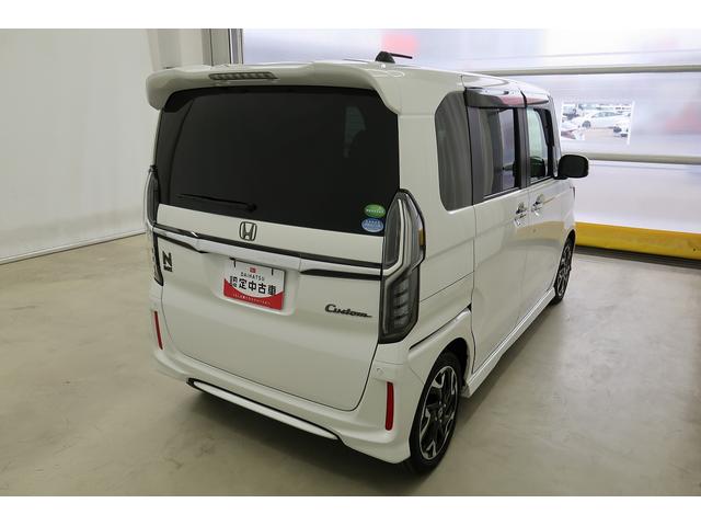 Ｎ−ＢＯＸカスタムＧ・Ｌターボホンダセンシングターボモデル　前後誤発進抑制　記録簿有り　電動格納式ドアミラー　衝突安全ボディ　インテリジェントキー　バックモニター　キーフリー　盗難防止システム　アルミ　ナビＴＶ　ＬＥＤライト　Ａライト　ＥＴＣ（富山県）の中古車