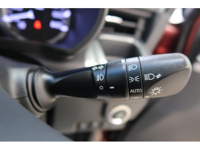 ムーヴカスタム　Ｘ衝突軽減ブレーキ　電格ミラー　キーレスエントリー　ＬＥＤヘッド　ナビＴＶ　オートライト　シートヒーター　エコアイドル　衝突安全ボディ　運転席エアバッグ　スマートキー　横滑り防止機能　バックカメラ（富山県）の中古車