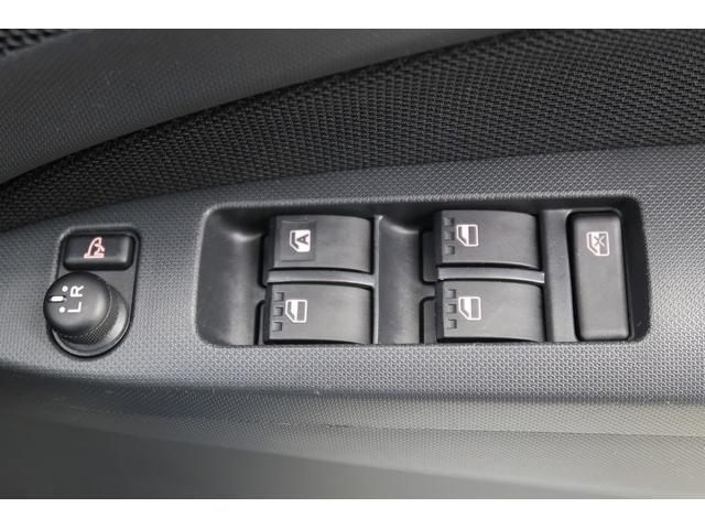 ムーヴカスタム　Ｘ　ＳＡＥＣＯアイドル　電格ミラー　ナビＴＶ　スマキ−　衝突安全ボディ　ＡＷ　運転席エアバック　点検記録簿　盗難防止　横滑り防止　助手席エアバック　ＥＴＣ付き　キーレス　ＬＥＤヘッドランプ　ＡＵＴＯライト（富山県）の中古車