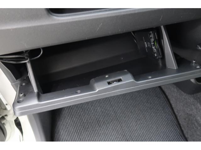 ムーヴカスタム　Ｘ　ＳＡＥＣＯアイドル　電格ミラー　ナビＴＶ　スマキ−　衝突安全ボディ　ＡＷ　運転席エアバック　点検記録簿　盗難防止　横滑り防止　助手席エアバック　ＥＴＣ付き　キーレス　ＬＥＤヘッドランプ　ＡＵＴＯライト（富山県）の中古車