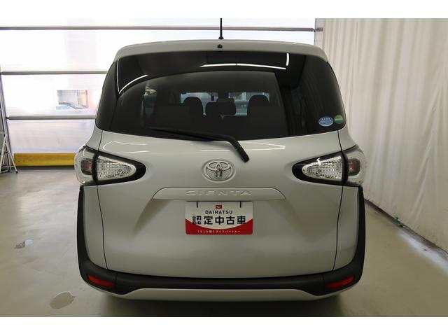 シエンタＸ電動ミラー　ＥＴＣ装備　運転席助手席エアバック　メンテナンスノート　横滑防止装置　エアバック付き　衝突安全ボディ　ＡＢＳ　両側スライド片側電動　ＬＥＤヘッドライト　盗難防止システム（富山県）の中古車
