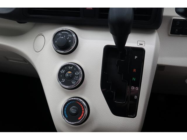 シエンタＸ電動ミラー　ＥＴＣ装備　運転席助手席エアバック　メンテナンスノート　横滑防止装置　エアバック付き　衝突安全ボディ　ＡＢＳ　両側スライド片側電動　ＬＥＤヘッドライト　盗難防止システム（富山県）の中古車