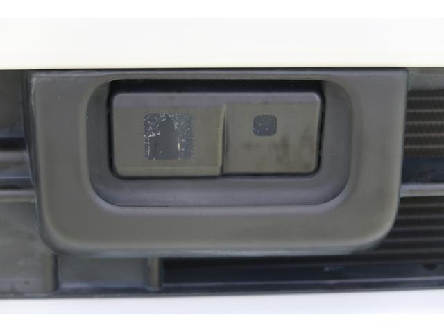 タントＸ　ＳＡII　／ＣＤオーディオ／両側スライド片側電動ドア／メンテナンスノート　前後誤発進抑制機能　イモビライザー　両側スライド片側電動ドア　スマートキー＆プッシュスタート　横滑り防止装置　キーレスエントリー　Ｗエアバッグ　オートライト　ＡＢＳ　衝突安全ボディ（富山県）の中古車