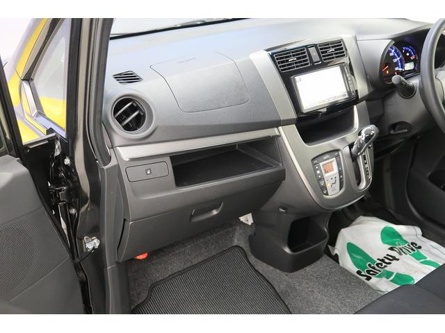 ムーヴカスタム　Ｘ　ＳＡＥＣＯアイドル　電格ミラー　ナビＴＶ　スマキ−　衝突安全ボディ　ＡＷ　運転席エアバック　点検記録簿　盗難防止　横滑り防止　助手席エアバック　キーレス　ＡＵＴＯライト　ＡＢＳ　Ｂモニ（富山県）の中古車