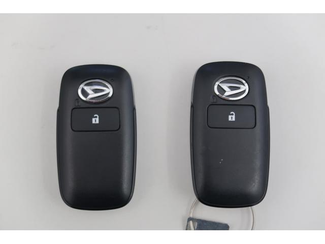 タフトＧ　クロムベンチャー　／４ＷＤ／ナビ／パノラマ／ドラレコＳヒーター　エコアイドル　パノラマカメラ　フルタイム４ＷＤ　盗難防止　ドライブレコーダー　衝突軽減ブレーキ　ナビＴＶ　キーレス　Ｂｌｕｅｔｏｏｔｈ　ＬＥＤ　衝突安全ボディ　サンルーフ　オートハイビーム（富山県）の中古車