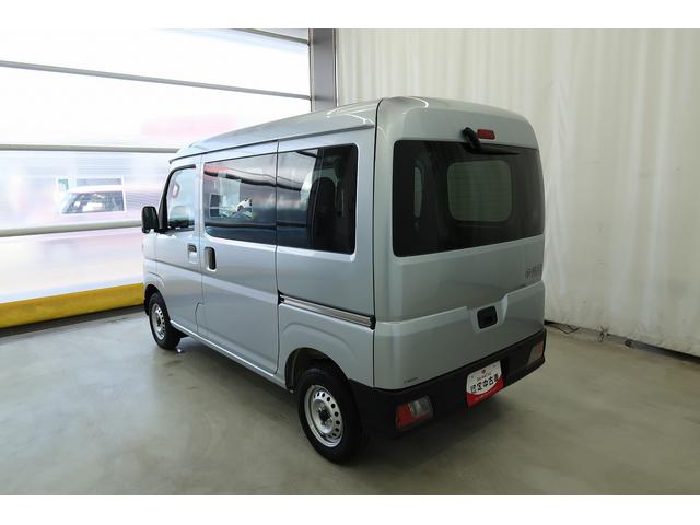 ハイゼットカーゴDX /切替4WD/ラジオ/オートライト/踏み間違い防止車線逸脱警報装置 キーフリー デュアルエアバッグ Aストップ VDC オートマチックハイビーム 記録簿 切替4WD ABS エアバッグ オートライト 衝突被害軽減装置(富山県)の中古車