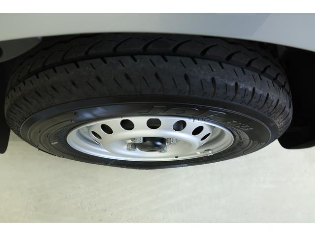 ハイゼットカーゴDX /切替4WD/ラジオ/オートライト/踏み間違い防止車線逸脱警報装置 キーフリー デュアルエアバッグ Aストップ VDC オートマチックハイビーム 記録簿 切替4WD ABS エアバッグ オートライト 衝突被害軽減装置(富山県)の中古車
