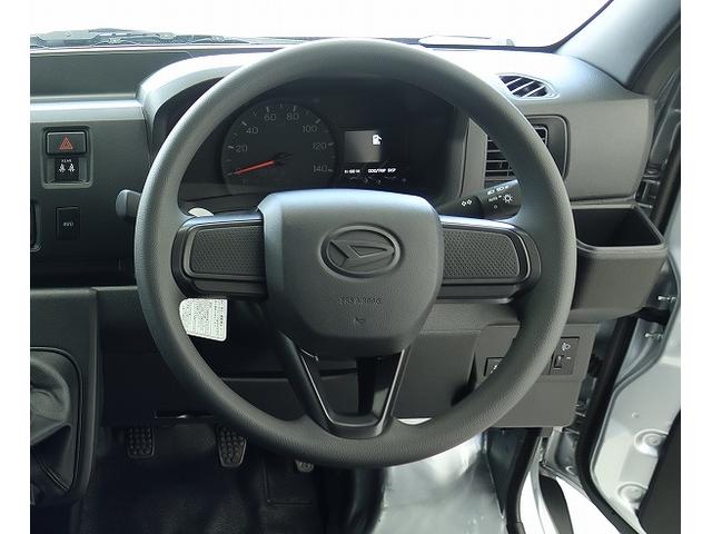 ハイゼットカーゴDX /切替4WD/ラジオ/オートライト/踏み間違い防止車線逸脱警報装置 キーフリー デュアルエアバッグ Aストップ VDC オートマチックハイビーム 記録簿 切替4WD ABS エアバッグ オートライト 衝突被害軽減装置(富山県)の中古車
