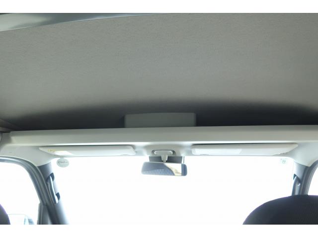ハイゼットカーゴDX /切替4WD/ラジオ/オートライト/踏み間違い防止車線逸脱警報装置 キーフリー デュアルエアバッグ Aストップ VDC オートマチックハイビーム 記録簿 切替4WD ABS エアバッグ オートライト 衝突被害軽減装置(富山県)の中古車