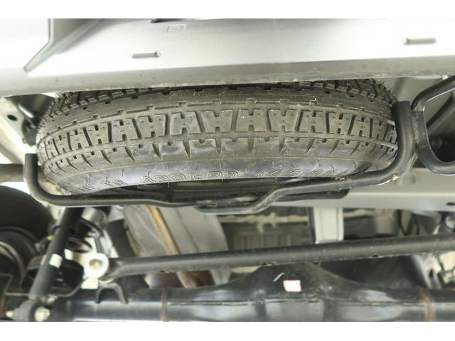 ハイゼットカーゴDX /切替4WD/ラジオ/オートライト/踏み間違い防止車線逸脱警報装置 キーフリー デュアルエアバッグ Aストップ VDC オートマチックハイビーム 記録簿 切替4WD ABS エアバッグ オートライト 衝突被害軽減装置(富山県)の中古車