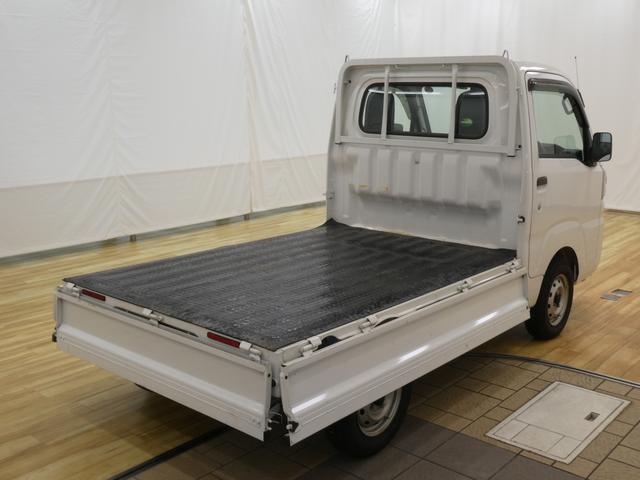 ハイゼットトラックスタンダードＳＡIIIｔ　／切替式４ＷＤ／ＡＭ・ＦＭラジオ／４ＷＤ・ＣＶＴ・ＡＭＦＭラジオ付き・スペアタイヤ付き（富山県）の中古車