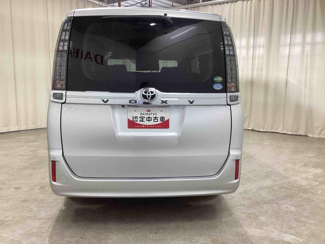 ヴォクシーＸ　Ｃパッケージキーレス　カーナビ　両側スライドドア　ＥＴＣ（鹿児島県）の中古車