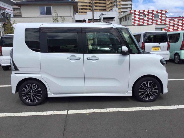 タントカスタムＲＳセレクションターボエンジン　インパネシフト　プッシュスタートスイッチ　電子カードキー　カーナビ　車線逸脱警報　オートマチックハイビーム　アルミホイール　衝突軽減ブレーキサポート（鹿児島県）の中古車