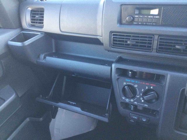 ハイゼットカーゴDXインパネシフト リモコンキー 両側スライドドア ハイビームアシスト レーンアシスト 両席エアバッグ ABS(鹿児島県)の中古車