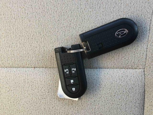 ムーヴキャンバスXメイクアップリミテッド SAIIIインパネシフト プッシュスタートスイッチ 電子カードキー 衝突被害軽減システム ABS レーンキープ カーナビ(鹿児島県)の中古車