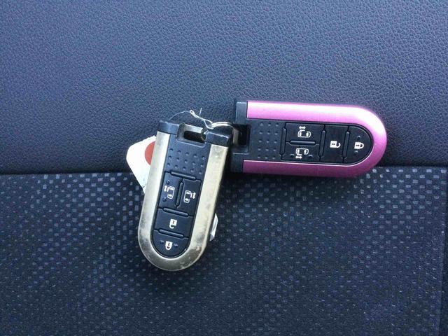 タントカスタムＸ　トップエディションＶＳ　ＳＡIIIインパネシフト　プッシュスタートスイッチ　電子カードキー　カーナビ　衝突回避支援ブレーキ　車線逸脱警報装置　両側オートスライドドア　オートマチックハイビーム　アルミホイール　ＡＢＳ（鹿児島県）の中古車