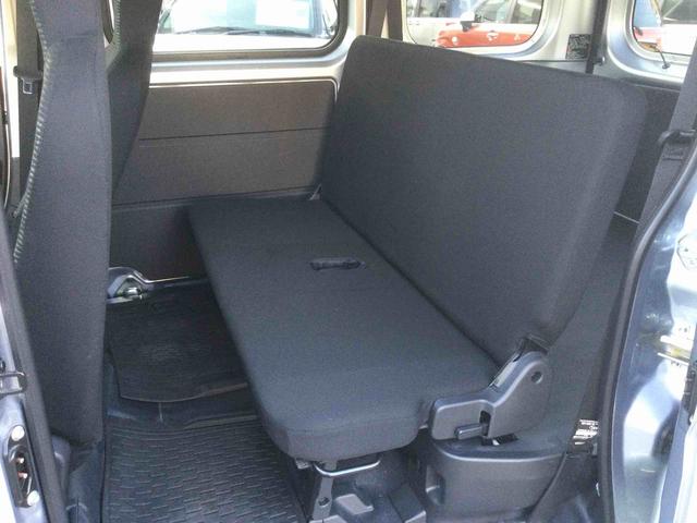 ハイゼットカーゴＤＸインパネシフト　リモコンキー　両側スライドドア　デュアルエアバッグ　オートマチックハイビーム　レーダーブレーキサポート　車線逸脱　衝突被害軽減システム　ＡＢＳ（鹿児島県）の中古車