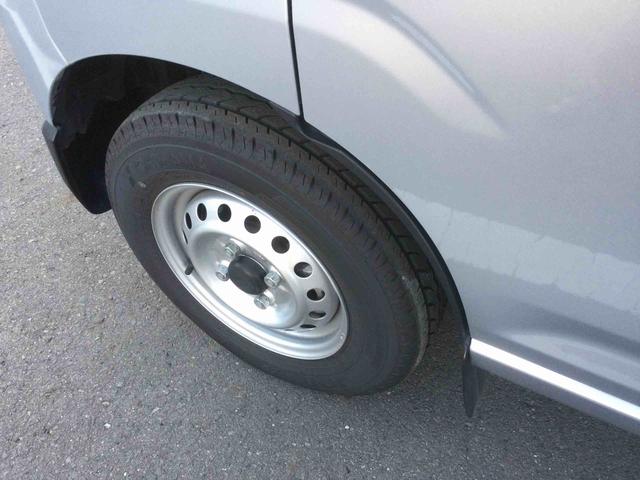 ハイゼットカーゴＤＸインパネシフト　リモコンキー　両側スライドドア　デュアルエアバッグ　オートマチックハイビーム　レーダーブレーキサポート　車線逸脱　衝突被害軽減システム　ＡＢＳ（鹿児島県）の中古車