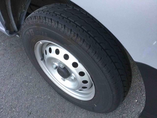 ハイゼットカーゴＤＸインパネシフト　リモコンキー　両側スライドドア　デュアルエアバッグ　オートマチックハイビーム　レーダーブレーキサポート　車線逸脱　衝突被害軽減システム　ＡＢＳ（鹿児島県）の中古車