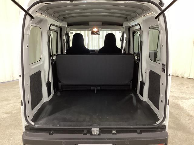 ハイゼットカーゴＤＸインパネシフト　リモコンキー　衝突被害軽減システム　車線逸脱　ＡＢＳ　両側スライドドア　デュアルエアバッグ　オートマチックハイビーム　レーダーブレーキサポート（鹿児島県）の中古車