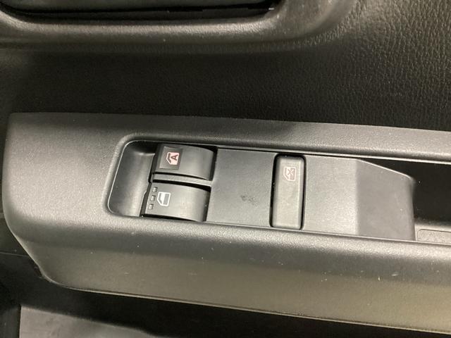 ハイゼットカーゴＤＸインパネシフト　リモコンキー　衝突被害軽減システム　車線逸脱　ＡＢＳ　両側スライドドア　デュアルエアバッグ　オートマチックハイビーム　レーダーブレーキサポート（鹿児島県）の中古車