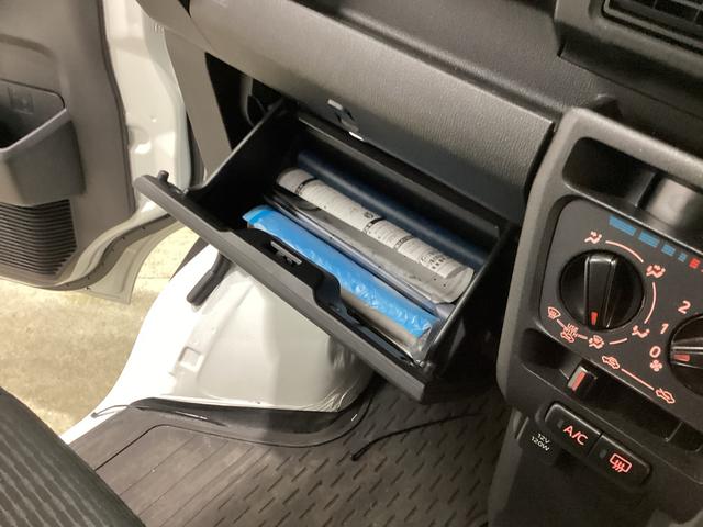 ハイゼットカーゴＤＸインパネシフト　リモコンキー　衝突被害軽減システム　車線逸脱　ＡＢＳ　両側スライドドア　デュアルエアバッグ　オートマチックハイビーム　レーダーブレーキサポート（鹿児島県）の中古車