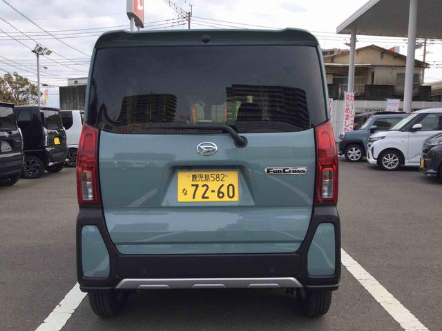 タントファンクロスインパネシフト　プッシュスタートスイッチ　電子カードキー　電動パーキングブレーキ　左右パワースライドドア　衝突被害軽減システム　レーンキープアシスト　アルミホイール　ＡＢＳ（鹿児島県）の中古車