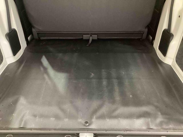 ハイゼットカーゴDXインパネシフト リモコンキー 運転席助手席エアバック ABS 衝突回避支援ブレーキ レーンアシスト オートマチックハイビーム(鹿児島県)の中古車