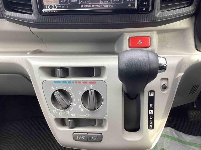 ミライースＸ　リミテッドＳＡIIIインパネシフト　カーナビ　ＡＢＳ（鹿児島県）の中古車
