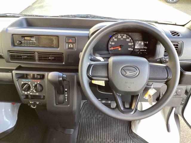 ハイゼットカーゴＤＸインパネシフト　ハイビームアシスト　レーンアシスト　両席エアバッグ　ＡＢＳ　両側スライドドア（鹿児島県）の中古車