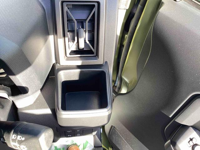 タフトＧ　クロムベンチャーインパネシフト　プッシュスタートスイッチ　電子カードキー　　ディスプレイオーディオ　スタイリッシュガラスルーフ　衝突被害軽減ブレ−キ　レーンキープ　ＡＢＳ（鹿児島県）の中古車