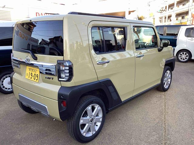 タフトG クロムベンチャーインパネシフト プッシュスタートスイッチ 電子カードキー 電動パーキングブレーキ ディスプレイオーディオ バックモニター 衝突被害軽減システム スタイリッシュガラスルーフ アルミホイール ABS(鹿児島県)の中古車