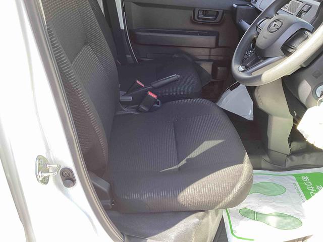 ハイゼットカーゴDXインパネシフト リモコンキー 両側スライドドア ABS 衝突被害軽減システム レーンアシスト(鹿児島県)の中古車