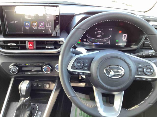 ロッキープレミアムG HEVフロアCVT車 車線逸脱防止 オートLED アルミホイール ディスプレイオーディオ バックモニター ABS 衝突回避支援 運転席助手席エアバック(鹿児島県)の中古車