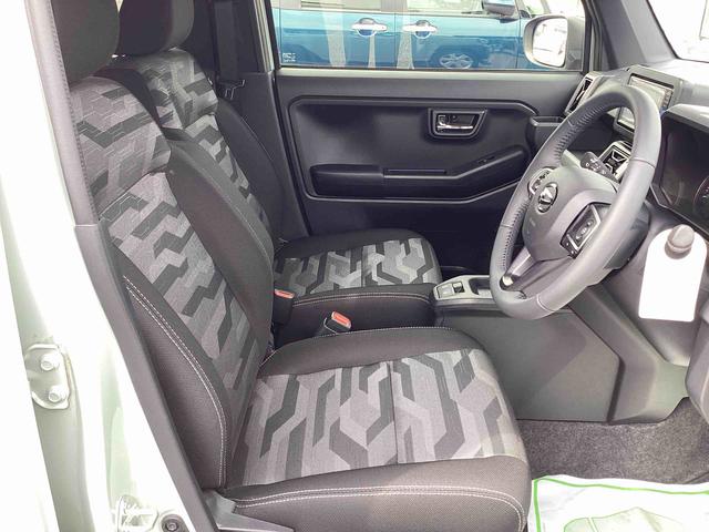 タフトＧ　クロムベンチャーインパネシフト　プッシュスタートスイッチ　電子カードキー　電動パーキングブレーキ　カーナビ　シートヒーター　パノラマガラスルーフ　誤発進抑制装置　レーンキープアシスト　オートハイビーム　アルミホイール（鹿児島県）の中古車