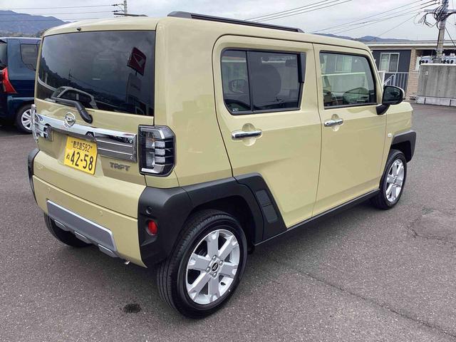 タフトＧ　クロムベンチャーインパネシフト　プッシュスタートスイッチ　電子カードキー　電動パーキングブレーキ　カーナビ　バックモニター　レーンキープアシスト　オートハイビーム　パノラマガラスルーフ　アルミホイール　誤発進抑制装置（鹿児島県）の中古車